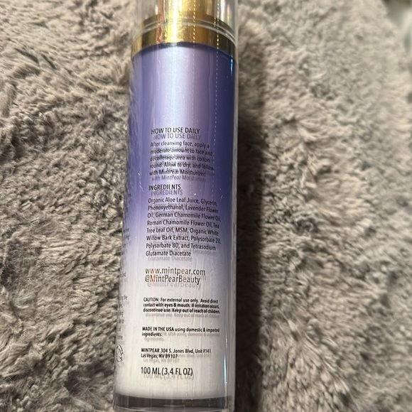 Mint Pear “Calm” lavender and chamomile facial toner 3.4 oz - Picture 4 of 4